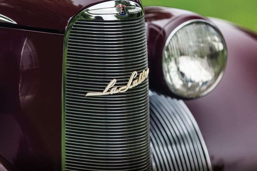 Детали экстерьера LaSalle Convertible Coupe (39-5067) 1939 года  (фото 10 из 20)